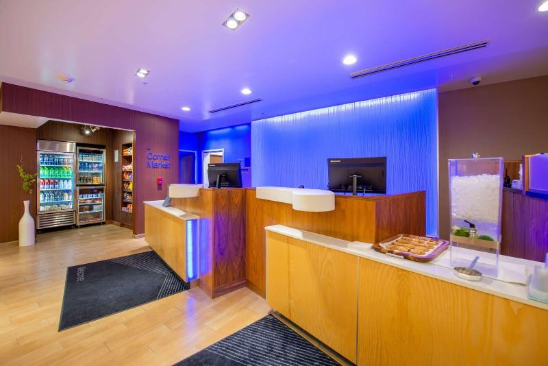 Otel Fairfield Inn & Suites By Marriott Sidney