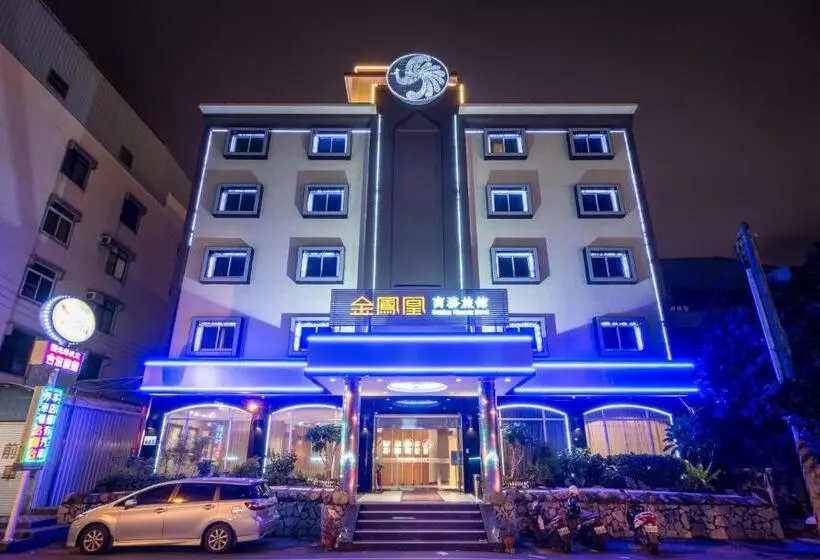 هتل Golden Phoenix