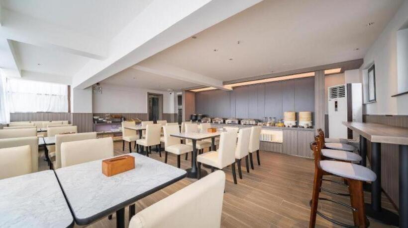 Hanting Hotel Shanghai Anting Xinyuan Road