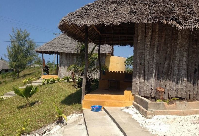 בית מלון כפרי On The Rock Zanzibar