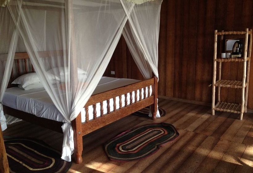 בית מלון כפרי On The Rock Zanzibar