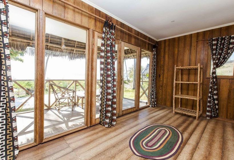 בית מלון כפרי On The Rock Zanzibar