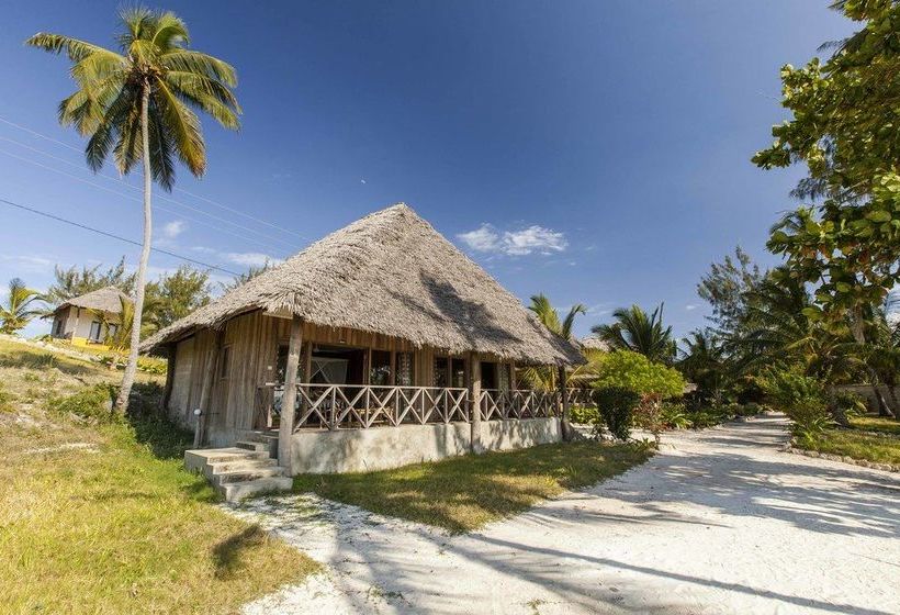 בית מלון כפרי On The Rock Zanzibar