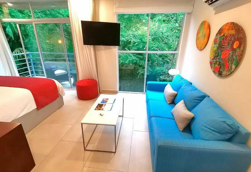 Jungle Vista Boutique