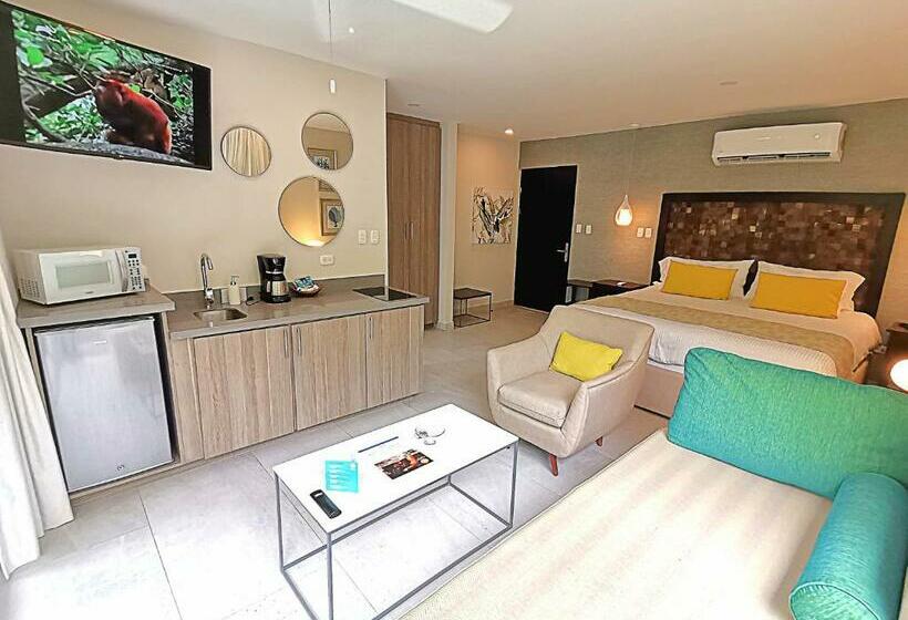 Jungle Vista Boutique