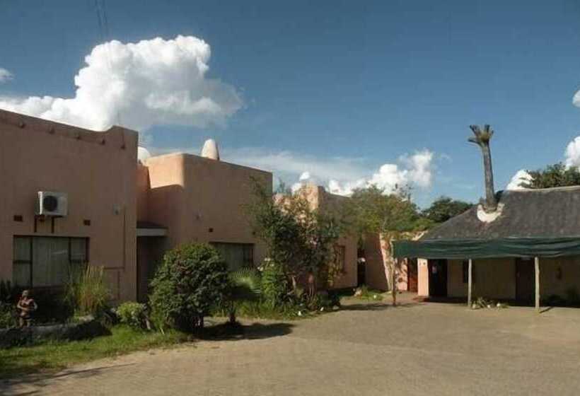 پانسیون Liya Guest Lodge