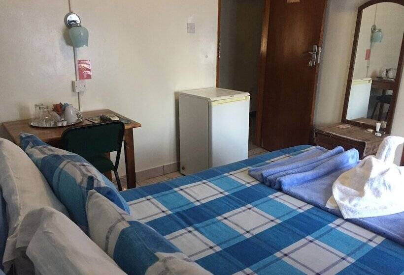 پانسیون Liya Guest Lodge