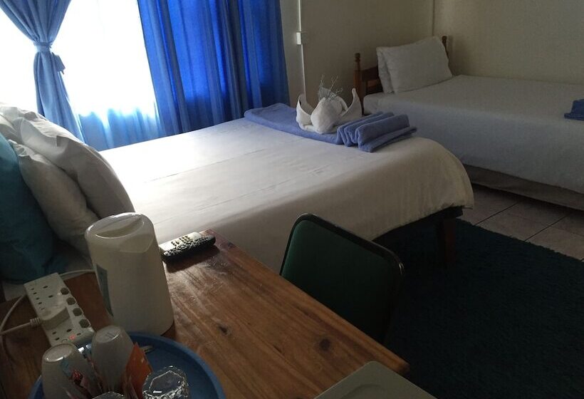 پانسیون Liya Guest Lodge