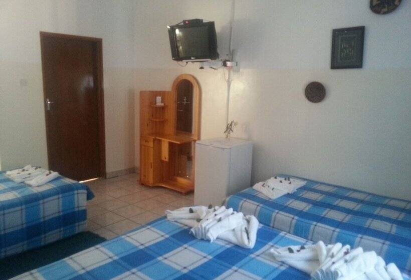 پانسیون Liya Guest Lodge