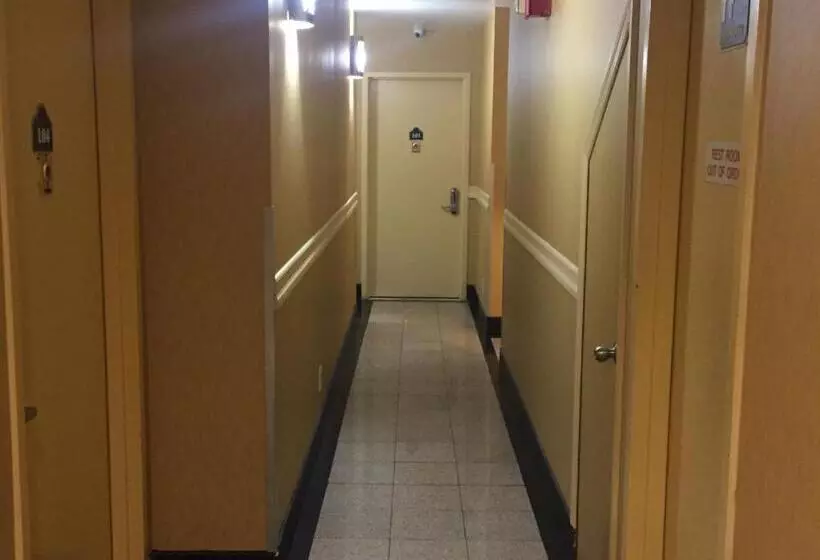 Flushing Motel