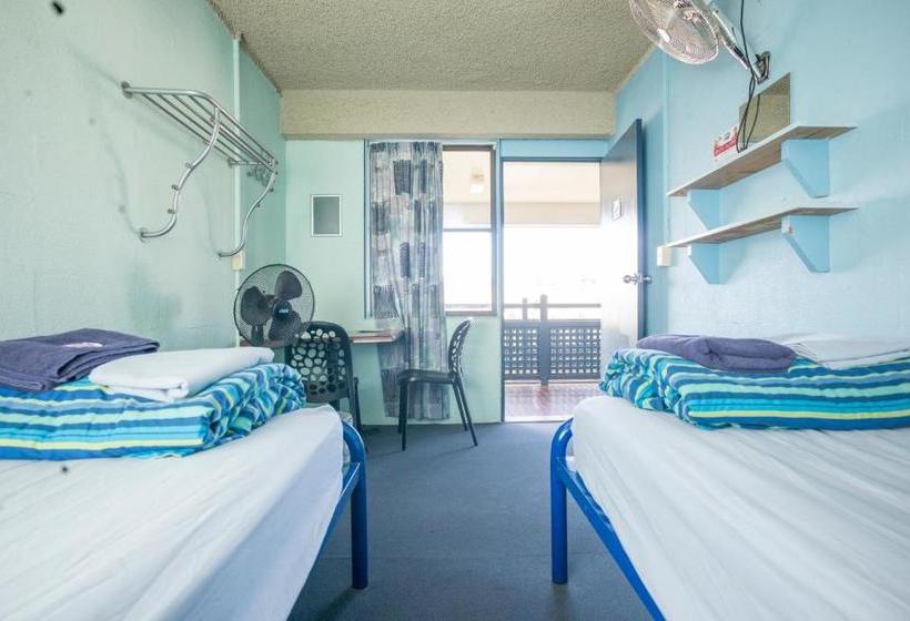 여관 Surfers Paradise Yha