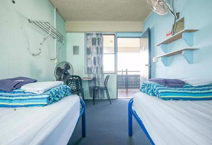 Hostelli Surfers Paradise Yha