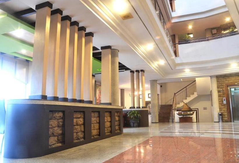 فندق فئة نجمة واحدة Zen Rooms Kalimas Kh Mas Mansyur