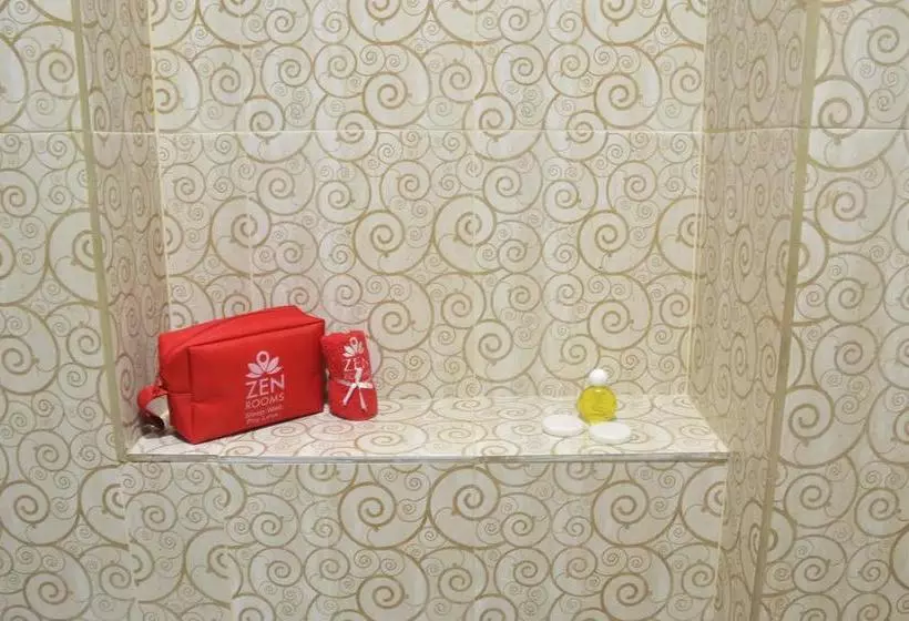 簡易ホテル Zen Rooms Kalimas Kh Mas Mansyur