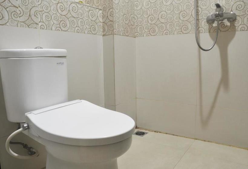 فندق فئة نجمة واحدة Zen Rooms Kalimas Kh Mas Mansyur