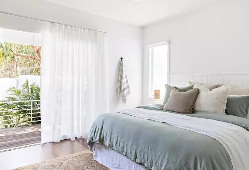 هتل Cape Beach House