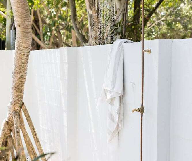 Отель Cape Beach House