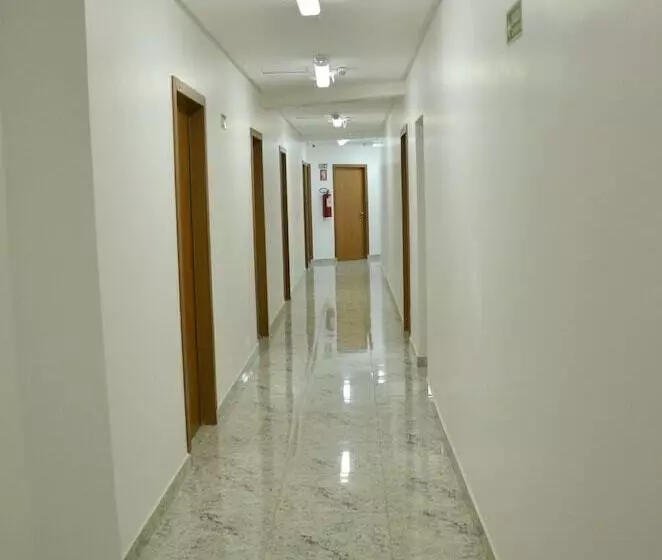 هتل Cco Goiânia