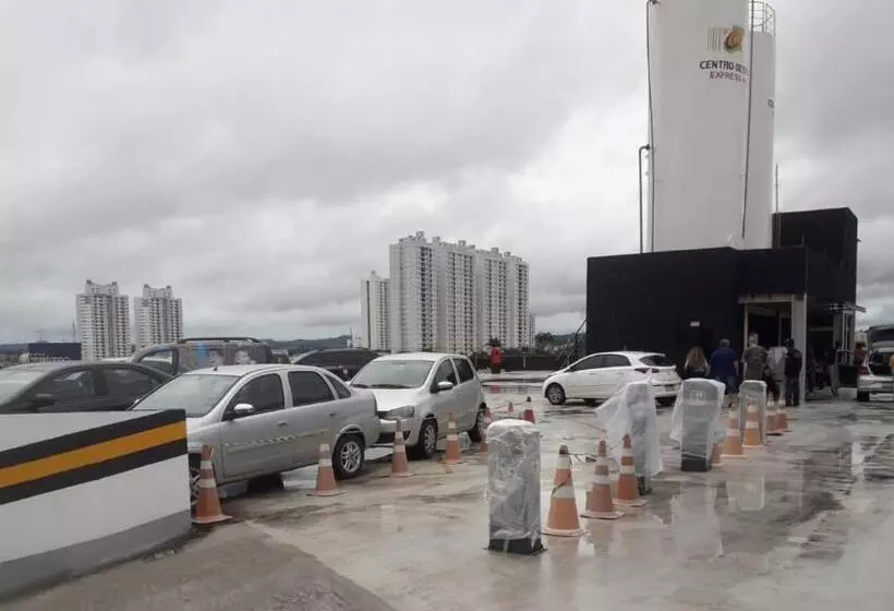 هتل Cco Goiânia