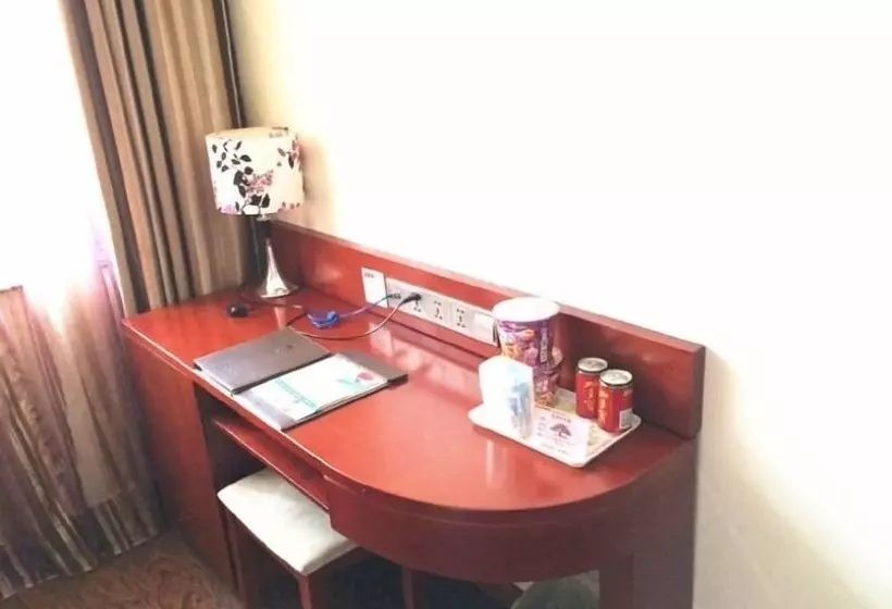 Hotelli Greentree Inn Changzhou Zhongwu Avenue Lihua