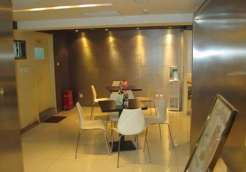 هتل Jinjiang Inn Beijing Tongzhou Beiyuan Subway Station