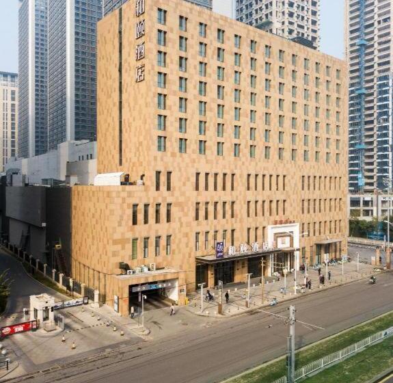 בית מלון כפרי Yitel Collection Shenyang Hunnan Olympic Sports Center Wanda Plaza