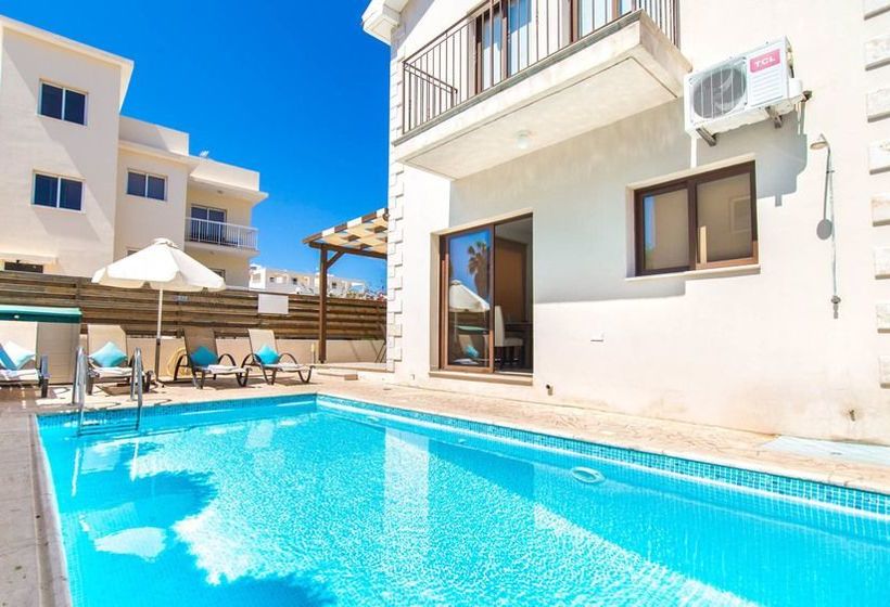 Oceanview Luxury Villa 007