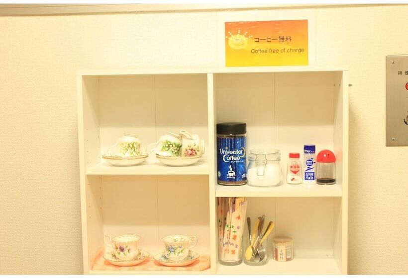 T And K Hostel Kobe Sannomiya East