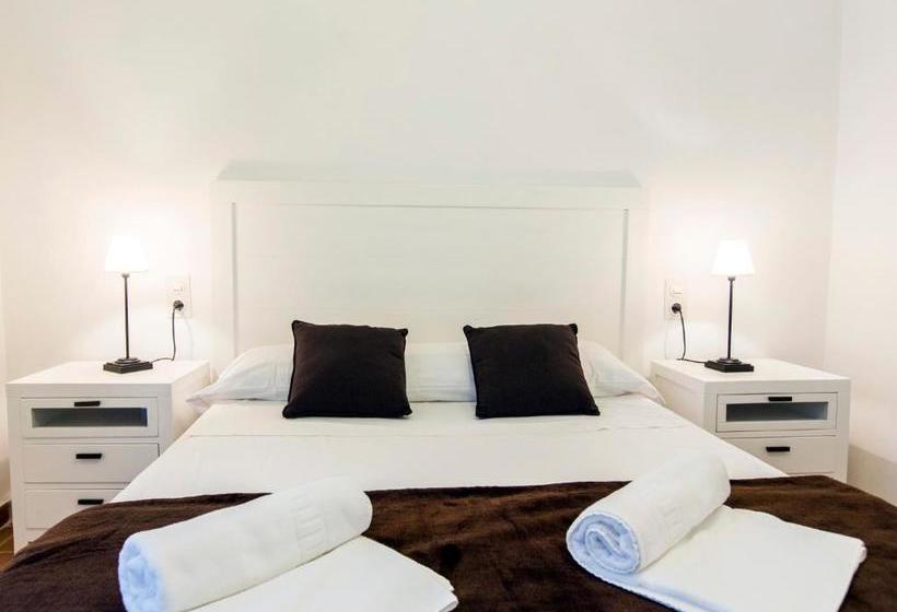 Total Valencia Charming