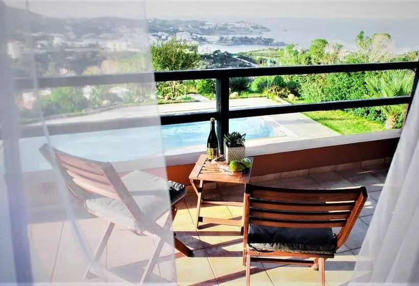 Wild Pear Villa