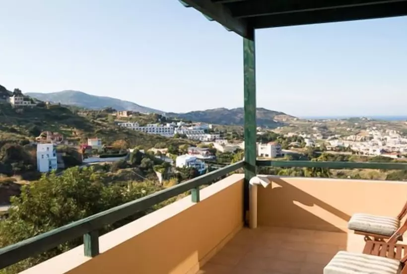 Wild Pear Villa