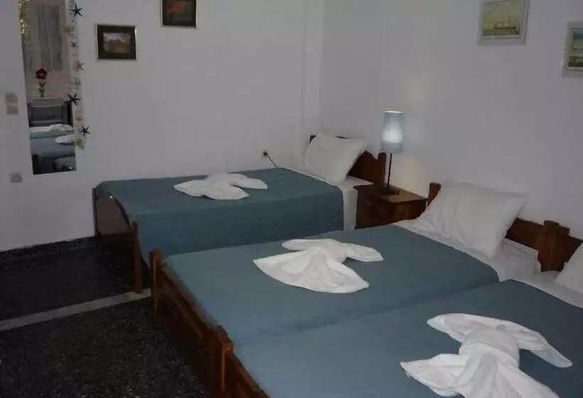 Apanemia Rooms