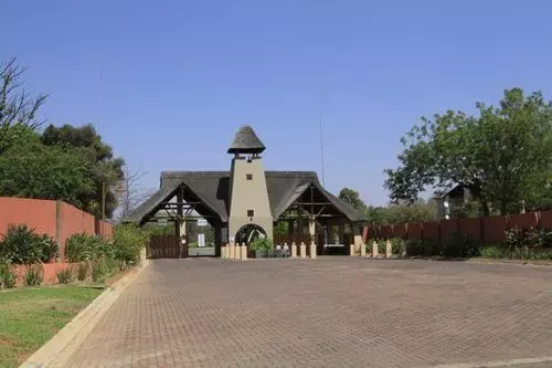 Avian Leisure Bush Lodge