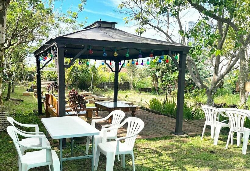 Bed and Breakfast The Carmelence Lodge