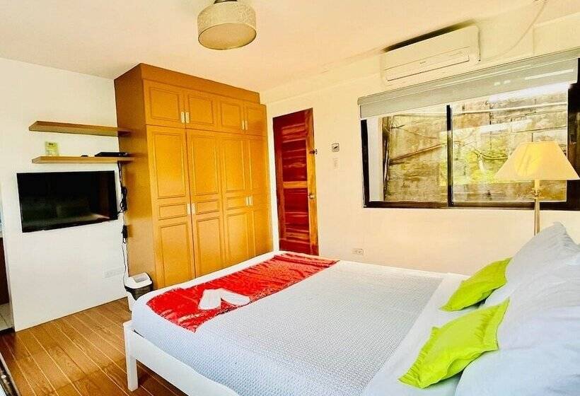 Bed and Breakfast The Carmelence Lodge