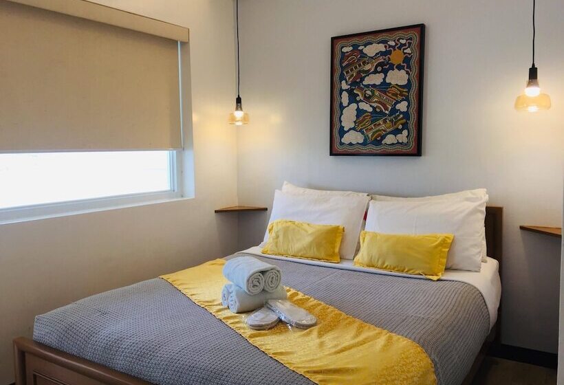 Bed and Breakfast The Carmelence Lodge