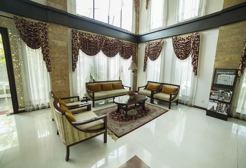 هتل Airy Ahmad Yani Bunyamin Permai 3 Banjarmasin