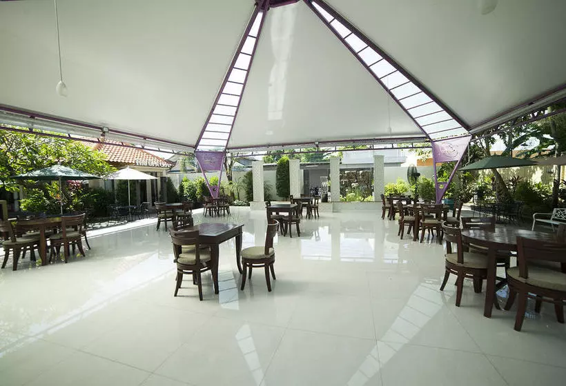 هتل Airy Ahmad Yani Bunyamin Permai 3 Banjarmasin