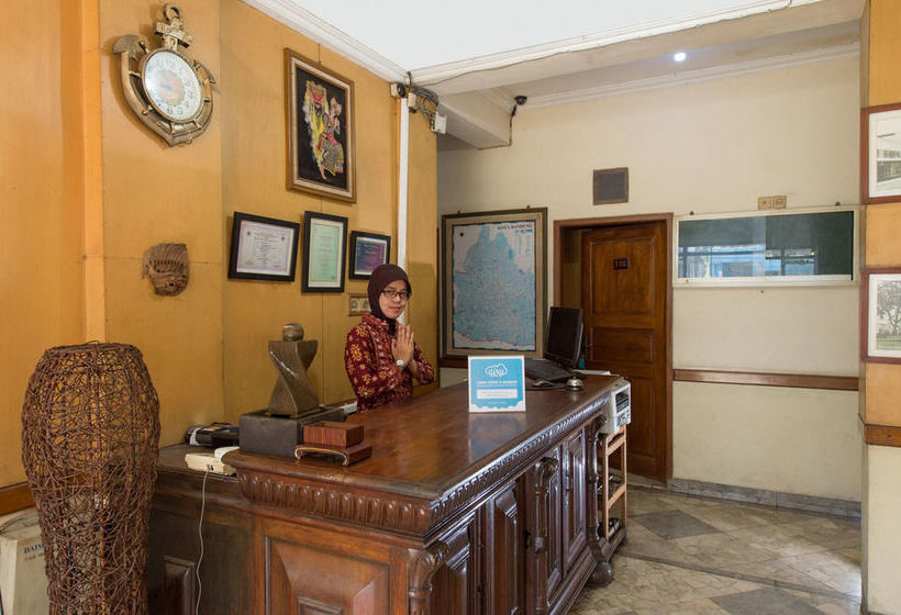 Hotell Airy Eco Regol Bkr 75 Bandung