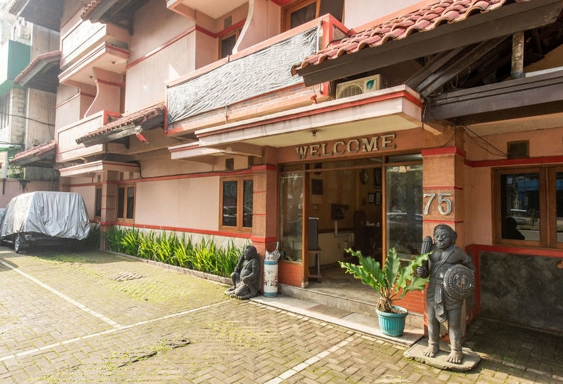 Hotell Airy Eco Regol Bkr 75 Bandung