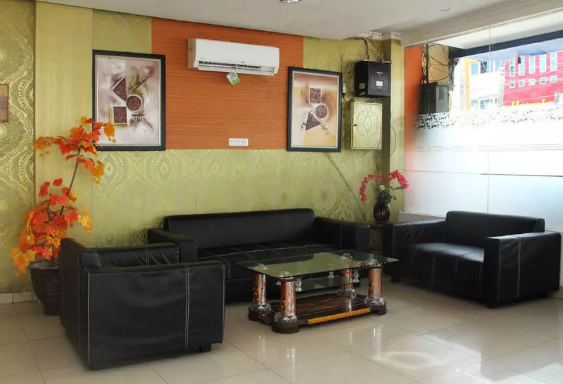 ホテル Airy Syariah Panakkukang Ruko Mirah Pengayoman Makassar