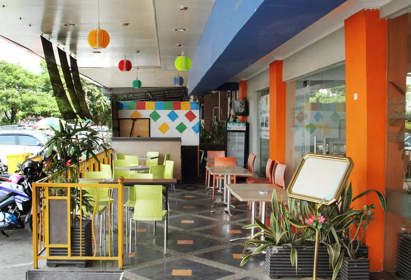 ホテル Airy Syariah Panakkukang Ruko Mirah Pengayoman Makassar