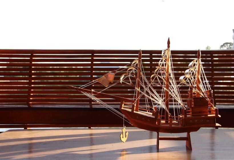 فندق Athithara Homestay