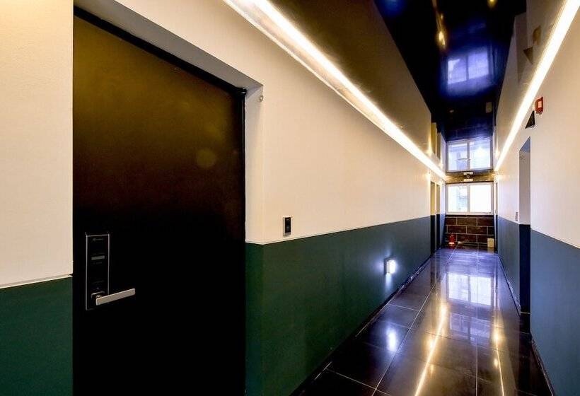 Cozy Tree Hotel Seomyeon