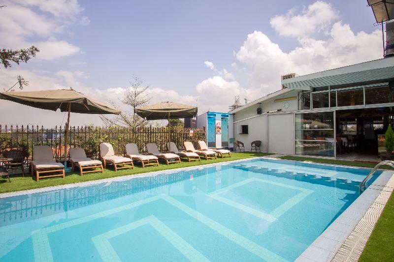 هتل Clarence House