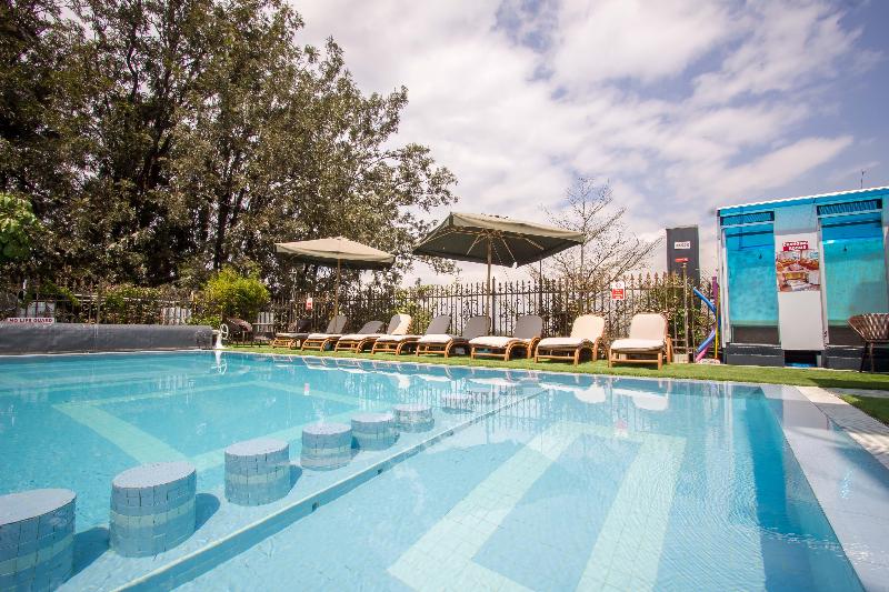 هتل Clarence House