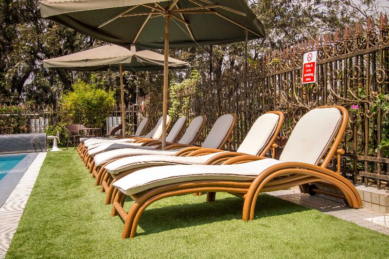 هتل Clarence House