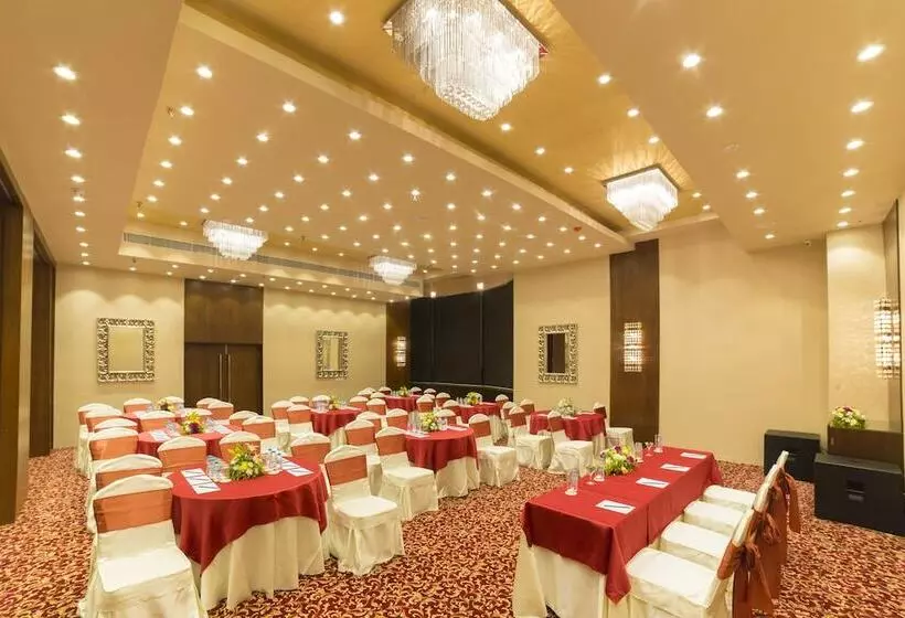 Hotelli Golden Tulip Salt Lake City Kolkata