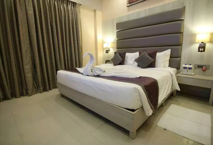 Hotelli Golden Tulip Salt Lake City Kolkata