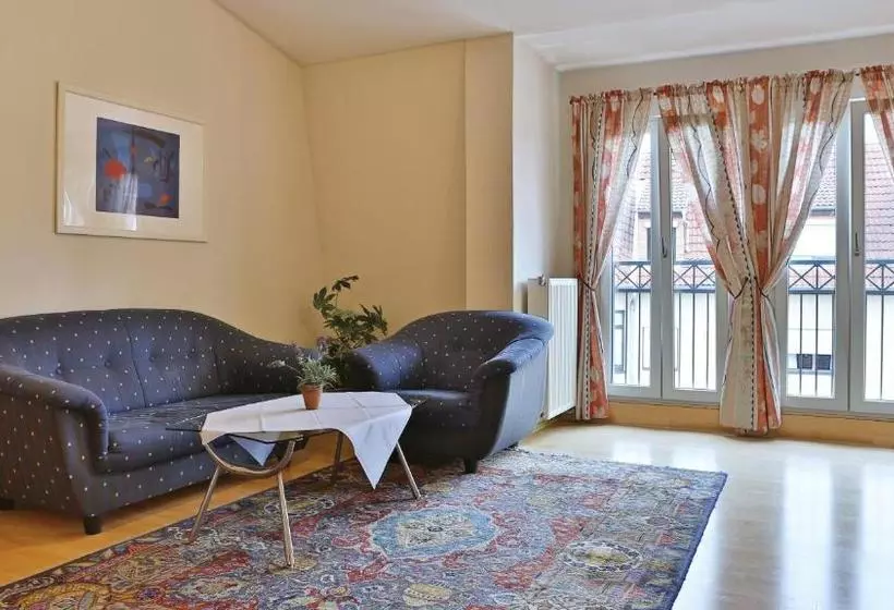 Hotelli Villa Verde Gästehaus